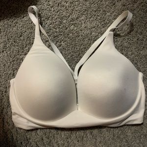 Victoria’s Secret Lightly Lined Plunge. size 34DD. Worn once